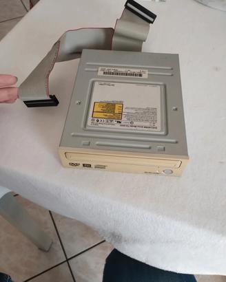 Lettore DVD/CD e masterizzatore