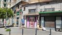 locale-commerciale-2-porte-due-livelli