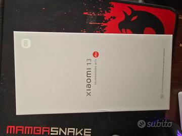 Xiaomi 13 5G con 12G RAM e 256G ROM