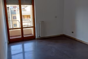 Bari poggiofranco via d'aquino