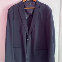 Abito elegante nuovo