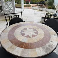 Tavolo da esterno marmo