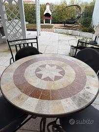 Tavolo da esterno marmo