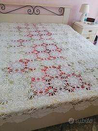 Coperta di pizzo fatta a mano  vintage