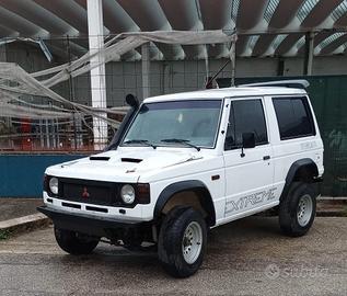 mitsubisci pajero 1988