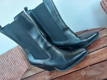 Stivaletti Texani  usati 1 volta! Tacco 10 cm