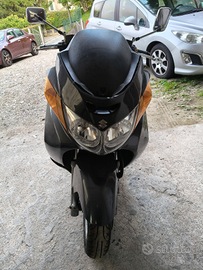 Suzuki Burgman 400 ricambi