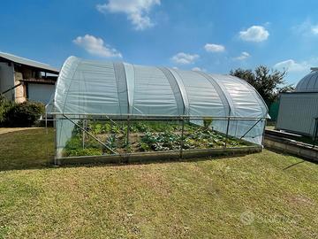 SERRA con antigrandine