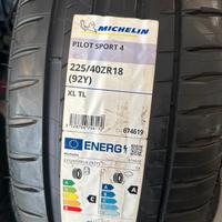 225 40 18 Gomme Estive Michelin Nuove 225 40 18