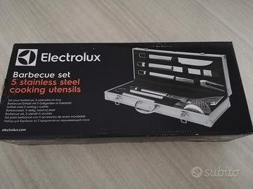 Set barbecue con valigetta 