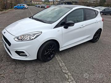 Ford Fiesta ST LINE