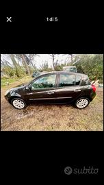 Renault clio 1.5 disel full