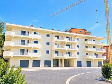 2 LOCALI A VELLETRI