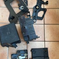 Coperchio/Attacchi/Supporto batteria Alfa 147/156