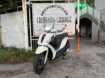 Piaggio medley 125s