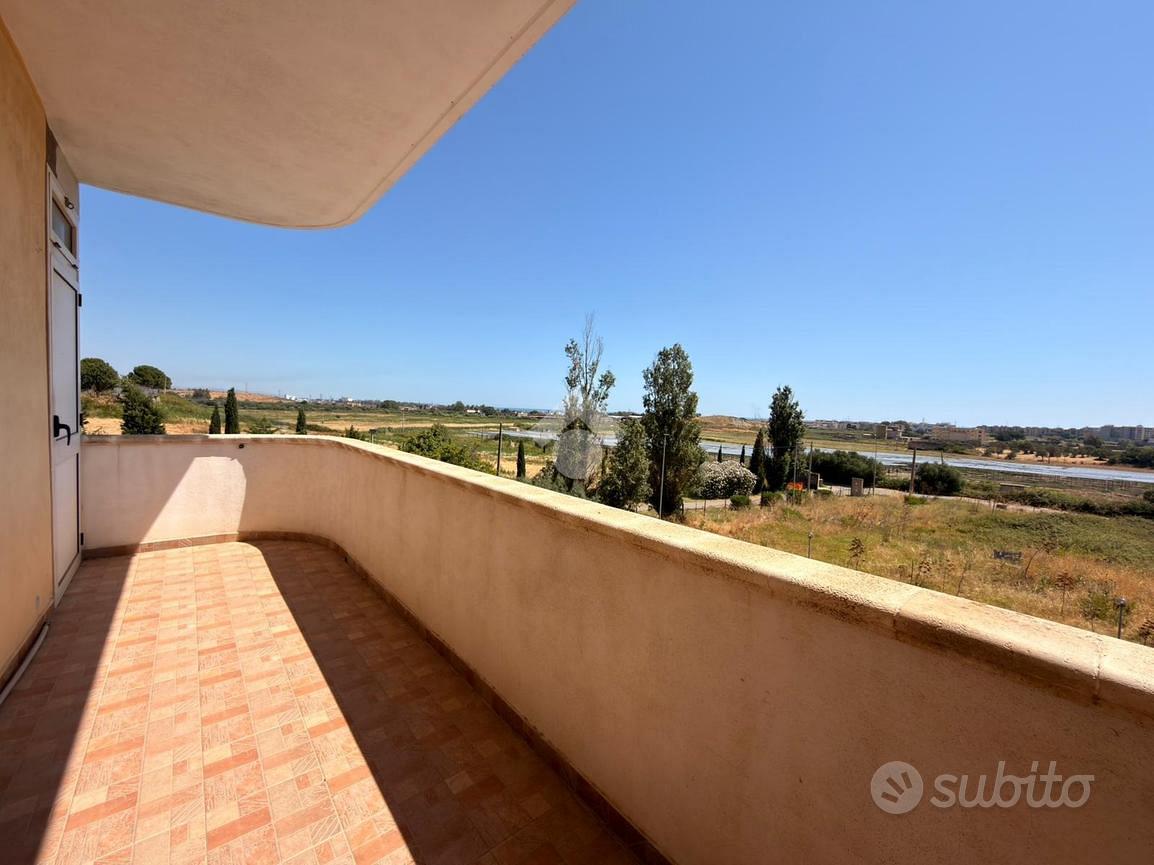 Apartment in Crotone, 48 alloggi, Gabelluccia - Vista 4