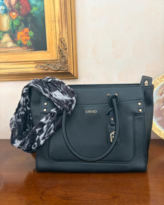 Borsa LIUJO