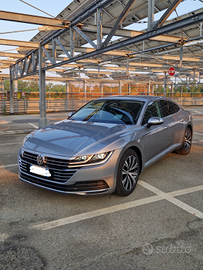 Volkswagen Arteon Elegance, head up display