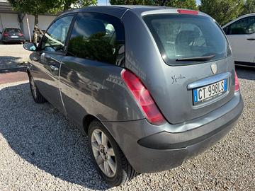 Lancia Ypsilon 1.2 Oro
