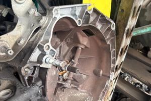 CAMBIO FIAT BRAVO 1.4 BENZINA ANNO:2009