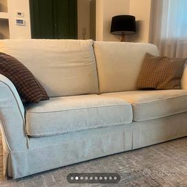 Divani 3 più 2 posti