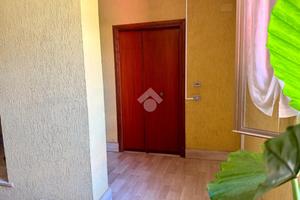 4 LOCALI A VASANELLO