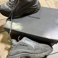 Balenciaga triple s