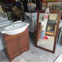 Arredo bagno noce completo di specchiera