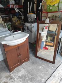 Arredo bagno noce completo di specchiera