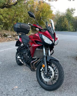 Yamaha tracer 700