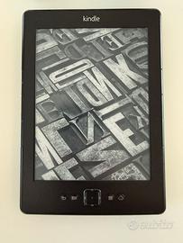 Amazon Kindle 4  2GB