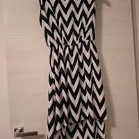 Vestito nero e bianco