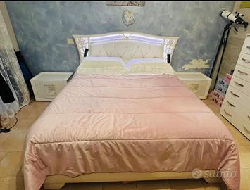 Camera da letto completa