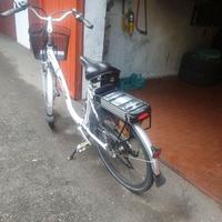 Bici Elettrica a pedalata assistita  batteri nuova