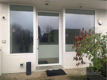 Villa di 299 m² con più di 5 locali e box auto dop