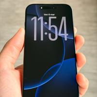 IPhone 16 Pro 128 GB - titanio nero + due cover