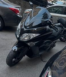 TMAX 500 2010