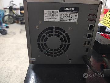 QNAP TS-412