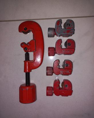 Tagliatubi 