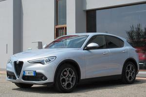 Alfa Romeo Stelvio 2.2 t Sprint Q4 190cv auto