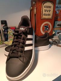 Scarpe Adidas Grand court base