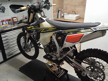 Triumph TF 450 E ANNO 2026