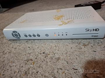 Decoder Sky HD DS830NS con telecomando