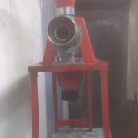 macchina spremi pomodori elettrica 