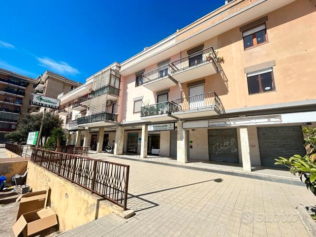 Cagliari,Via Zagabria, ultimo piano con terrazzino