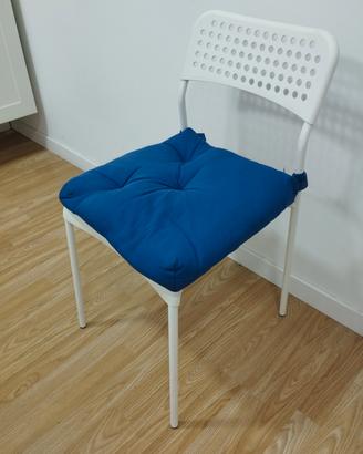 quattro sedie ikea 