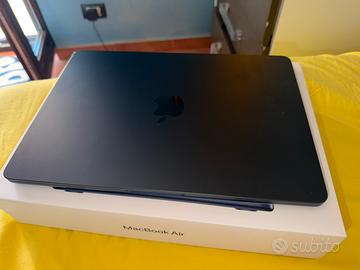 McBook Air M2 2022