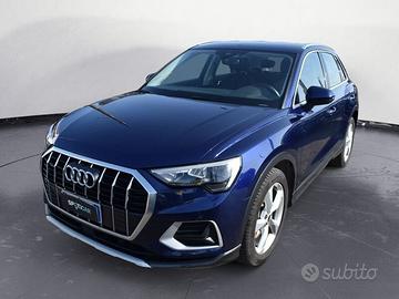 Audi Q3 40 TDI quattro S tronic Business Advanced