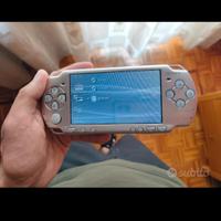 PSP 2004 slim & lite  argento metallizzato