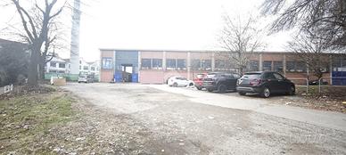 CAPANNONE A MONCALIERI